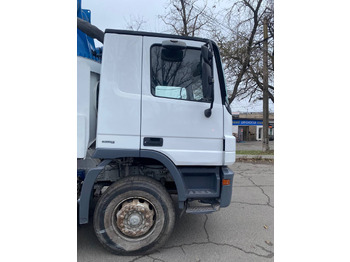 Автобетононасос PUTZMEISTER Putzmeister on chassis Mercedes-Benz Actros Putzmeister 42m concrete pump: фото 3