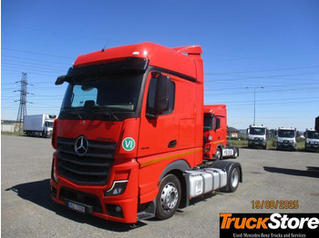 Тягач MERCEDES-BENZ Actros 1845