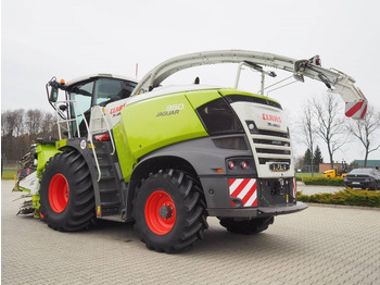 Кормоуборочный комбайн Claas Jaguar 950 4x4 + Orbis 750: фото 2 Кормоуборочный комбайн Claas Jaguar 950 4x4 + Orbis 750: фото 2