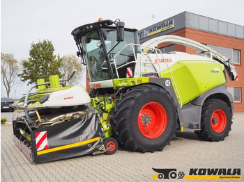 Кормоуборочный комбайн CLAAS Jaguar 950