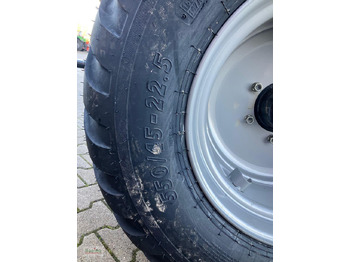 Новый Пресс-подборщик рулонный Kubota BV6190 CF 15 N: фото 4 Новый Пресс-подборщик рулонный Kubota BV6190 CF 15 N: фото 4