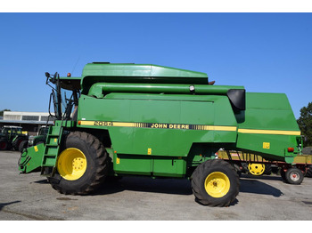 Зерноуборочный комбайн JOHN DEERE 2064