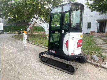 Мини-экскаватор Bobcat E20Z: фото 2 Мини-экскаватор Bobcat E20Z: фото 2