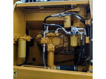 Гусеничный экскаватор CATERPILLAR 330D2L
