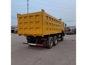 Самосвал SINOTRUK HOWO