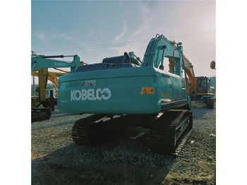 Гусеничный экскаватор KOBELCO