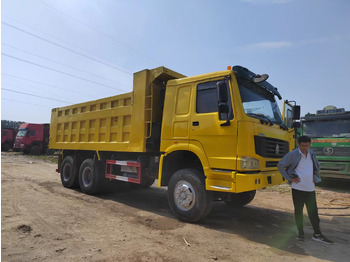 Самосвал SINOTRUK HOWO