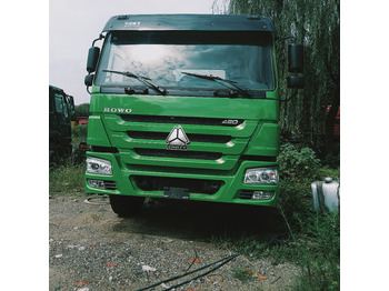 Тягач SINOTRUK HOWO: фото 3