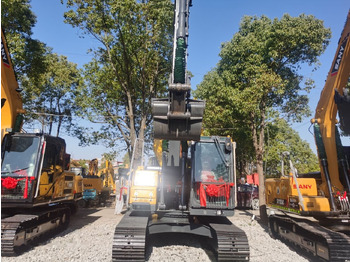 Гусеничный экскаватор VOLVO EC140DL