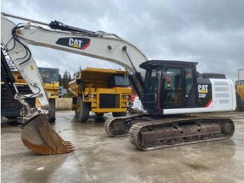 Гусеничный экскаватор CATERPILLAR 330