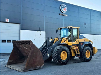 Колёсный погрузчик VOLVO L110H