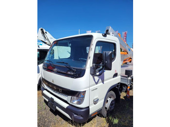 Грузовик с подъемником MITSUBISHI