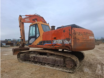 Гусеничный экскаватор DOOSAN