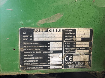 Кормоуборочный комбайн JOHN DEERE 7400 4RM: фото 4 Кормоуборочный комбайн JOHN DEERE 7400 4RM: фото 4