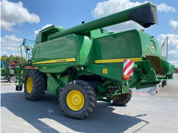 Зерноуборочный комбайн JOHN DEERE T660: фото 3