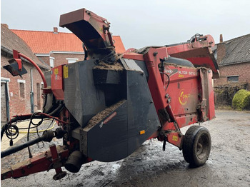 Кормораздатчик KUHN