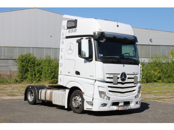 Тягач MERCEDES-BENZ Actros 1845