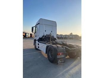 Новый Тягач mercedes-beenz actros: фото 4