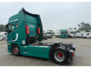 Тягач Scania R450: фото 3 Тягач Scania R450: фото 3