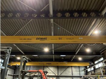 Кран DEMAG