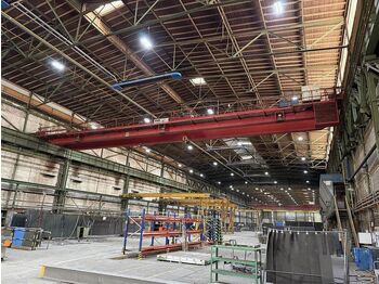 Кран DEMAG