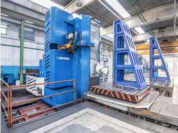 Буровая машина