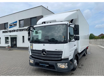 Грузовик с закрытым кузовом MERCEDES-BENZ Atego 818