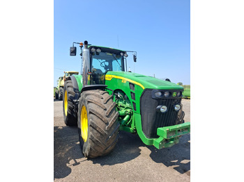 Трактор JOHN DEERE 8030 Series