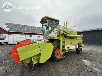 Зерноуборочный комбайн CLAAS Dominator