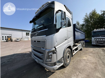 Крюковой мультилифт VOLVO FH16 750