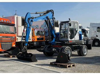 Колёсный экскаватор WACKER