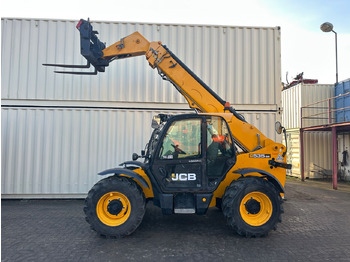 Телескопический погрузчик JCB