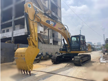Гусеничный экскаватор CATERPILLAR 320DL