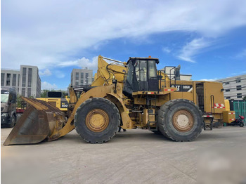 Колёсный погрузчик CATERPILLAR
