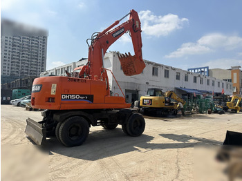 Колёсный экскаватор DOOSAN DH150W-7
