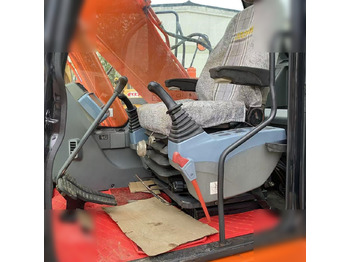 Гусеничный экскаватор DOOSAN DX140 LC: фото 3