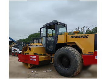 Каток DYNAPAC CA30D: фото 3 Каток DYNAPAC CA30D: фото 3