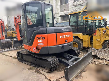 Гусеничный экскаватор HITACHI ZX60