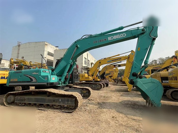 Гусеничный экскаватор KOBELCO