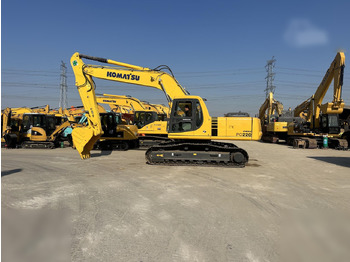 Гусеничный экскаватор KOMATSU PC220-6