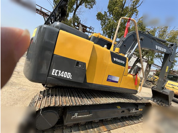 Гусеничный экскаватор VOLVO EC140DL