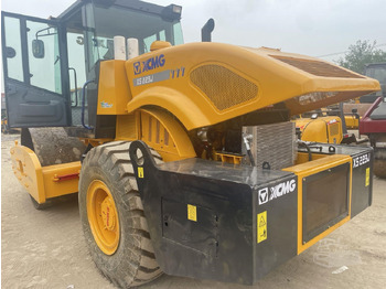 Каток XCMG XS223J: фото 2