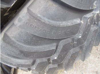 : фото в шапке страницы