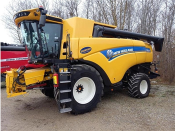Зерноуборочный комбайн NEW HOLLAND CX series