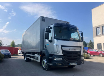Грузовик с закрытым кузовом DAF LF 180