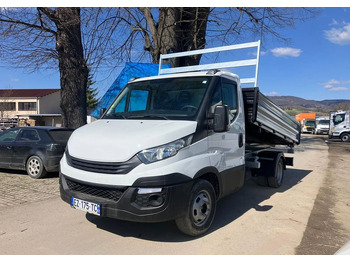Малотоннажный самосвал IVECO Daily 35c14