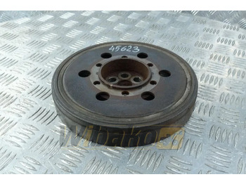 : фото в шапке страницы