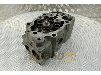 : фото в шапке страницы