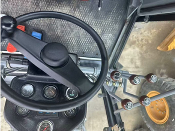 Грейдер XCMG GR2153: фото 4 Грейдер XCMG GR2153: фото 4