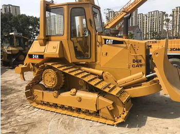 Бульдозер Good Condition D4H Bulldozer New Crawler Bulldozer with Parts Price Bulldozers: фото 3